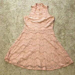 Love Fire salmon colored , lace, sleeveless dress